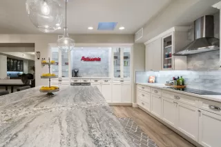 Photo #1: 5995541 Listing 