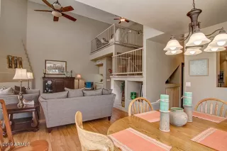 Photo #4: 5996453 Listing