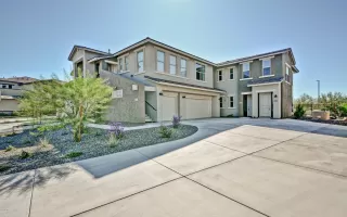 Photo #5: 5996789 Listing