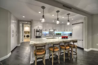Photo #5: 5996795 Listing