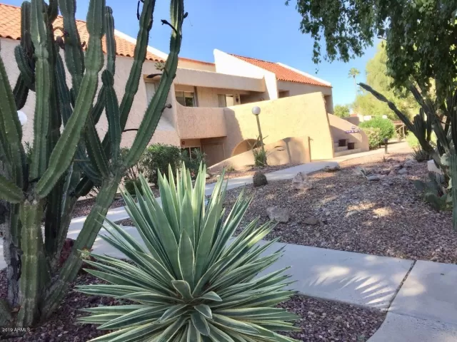 MLS: 5997336 Condo For Sale