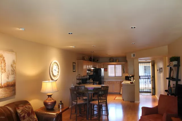 MLS: 5997723 Condo For Sale