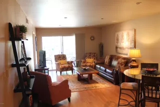 Photo #2: 5997723 Listing