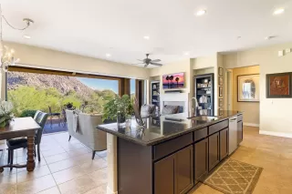 Photo #4: 5998283 Listing 