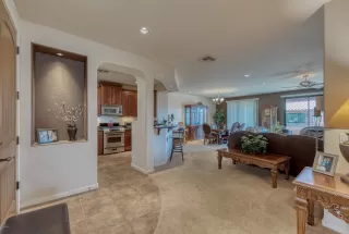 Photo #3: 5998368 Listing 