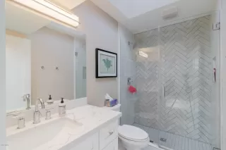 Photo #2: 5998799 Listing 