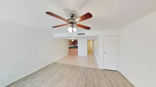 Photo #3: 5998961 Listing 