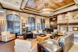 Photo #4: 5999656 Listing