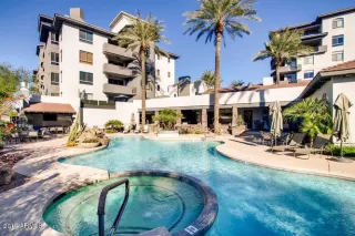 Photo #5: 5999656 Listing