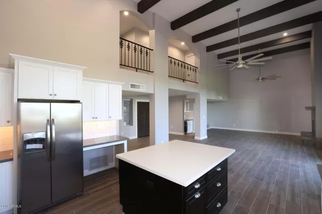 MLS: 5999978 Condo For Sale