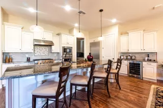 Photo #5: 6000179 Listing 