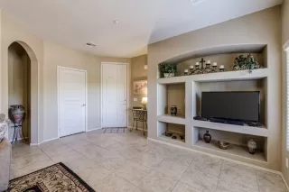 Photo #1: 6000603 Listing