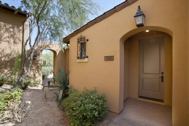 MLS: 6000676 Condo For Sale