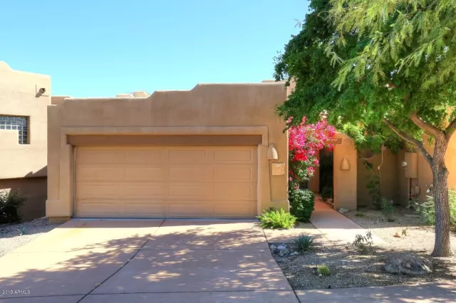 MLS: 6000694 Condo For Sale