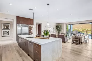 Photo #3: 6000743 Listing