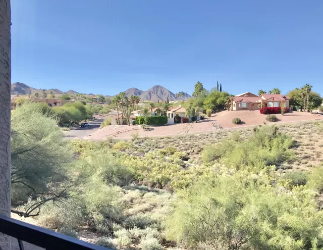 MLS: 6002040 Condo For Sale