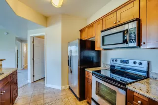 Photo #2: 6002040 Listing