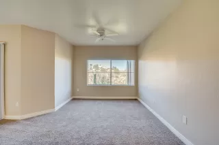 Photo #5: 6002040 Listing