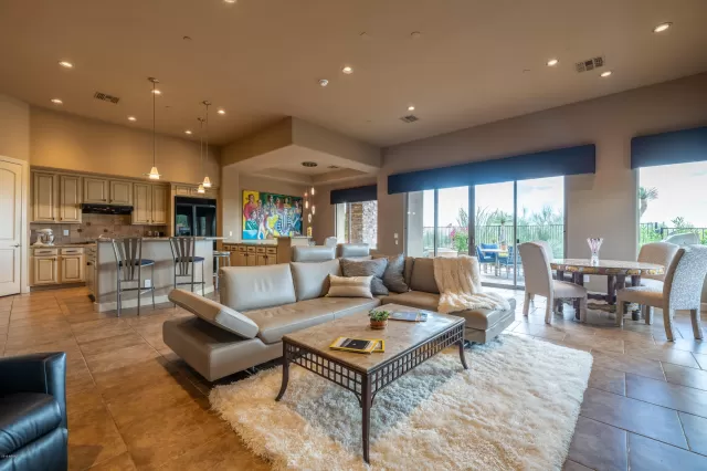 MLS: 6002551 Condo For Sale