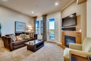 Photo #5: 6002768 Listing