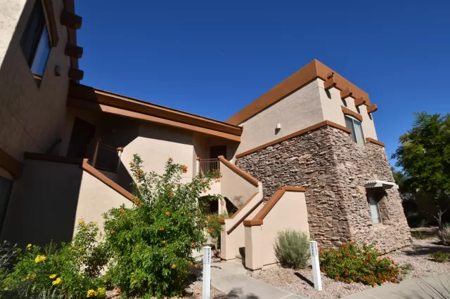 MLS: 6003078 Condo For Sale