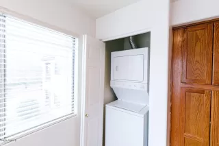 Photo #4: 6003078 Listing