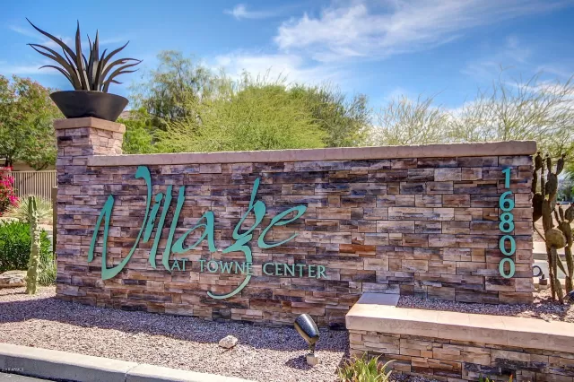 MLS: 6003131 Condo For Sale