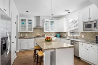 Photo #6: 6003513 Listing 