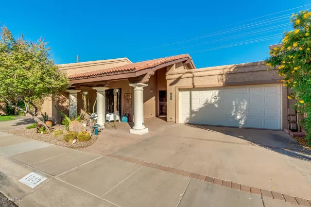 MLS: 6003717 Condo For Sale