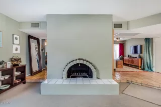 Photo #5: 6003717 Listing