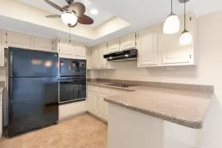 Photo #5: 6003770 Listing 