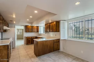 Photo #4: 6004444 Listing