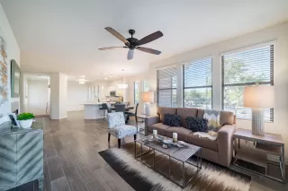 Photo #1: 6004696 Listing 