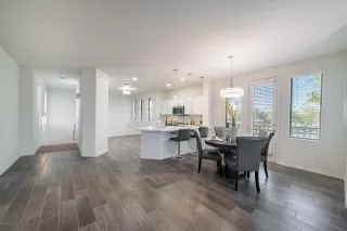 Photo #2: 6004696 Listing 