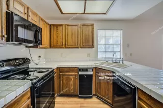 Photo #3: 6005223 Listing