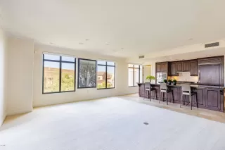 Photo #3: 6005471 Listing 