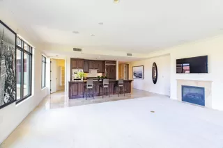 Photo #6: 6005471 Listing 