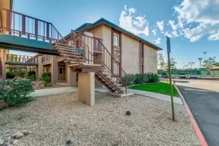 Photo #1: 6006024 Listing 