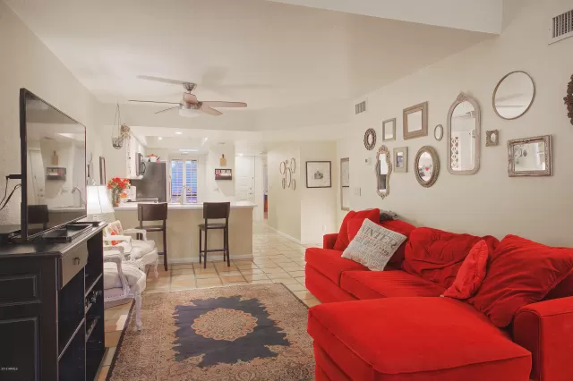 MLS: 6007225 Condo For Sale