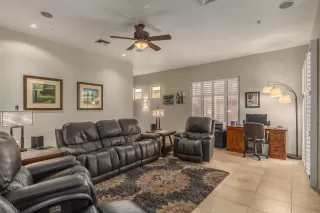 Photo #2: 6007254 Listing