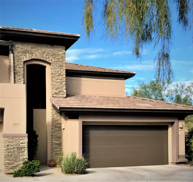 MLS: 6007313 Condo For Sale