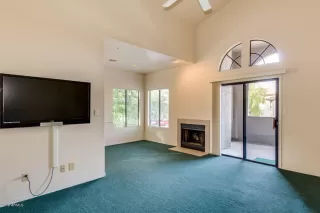 Photo #6: 6007426 Listing