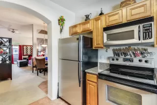 Photo #5: 6007472 Listing