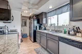 Photo #4: 6007578 Listing