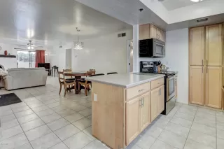 Photo #4: 6007580 Listing