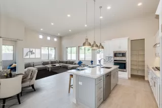 Photo #5: 6007866 Listing 