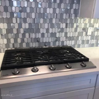 Photo #6: 6007866 Listing 