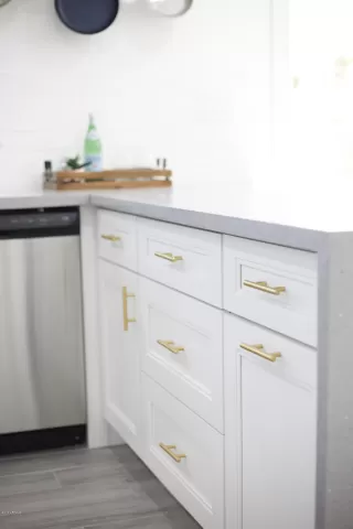 Photo #5: 6008133 Listing