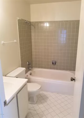 Photo #4: 6008138 Listing
