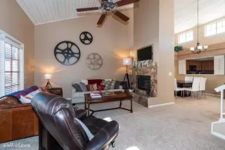 Photo #4: 6008162 Listing